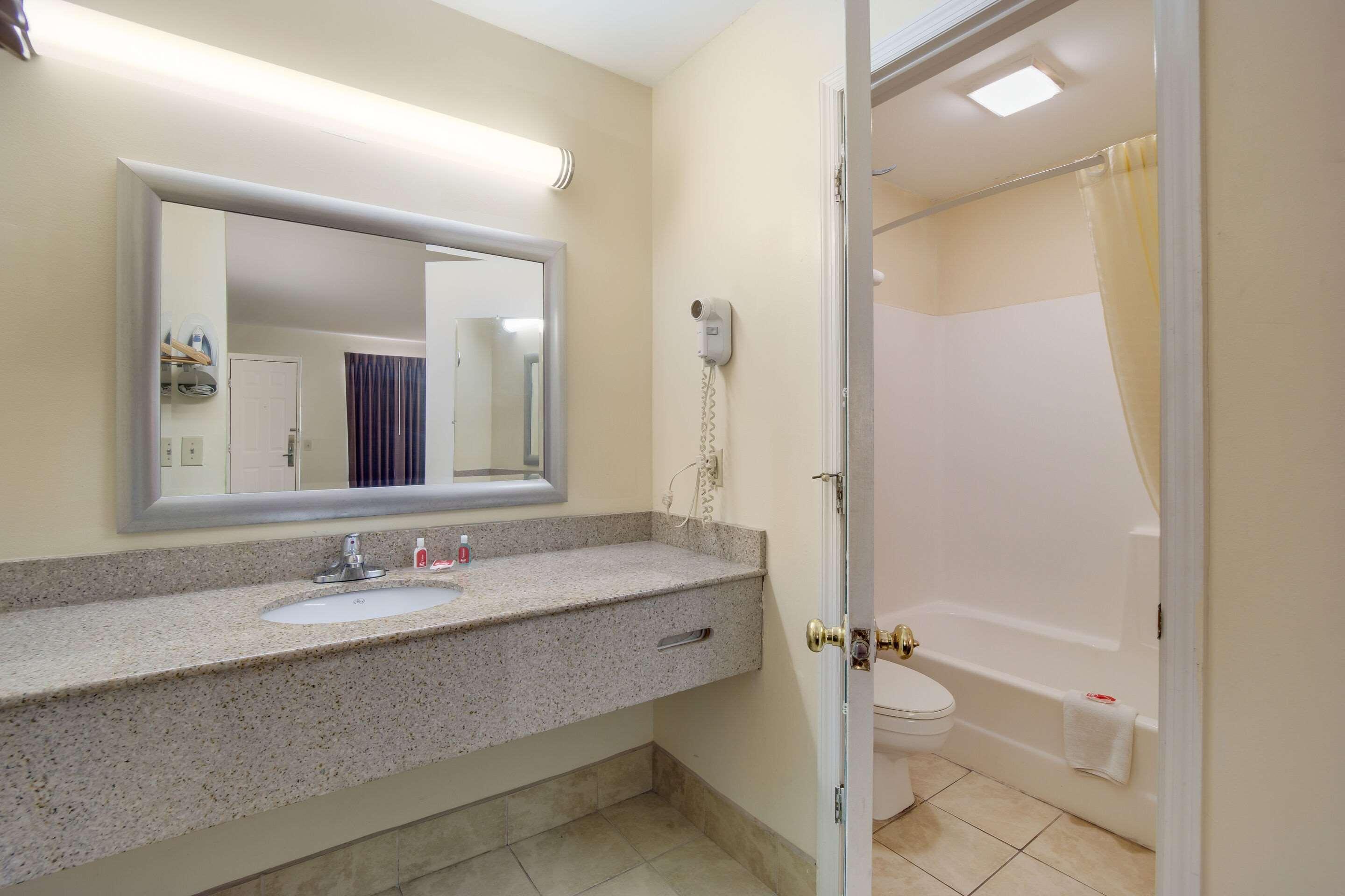 Econo Lodge Санті Екстер'єр фото